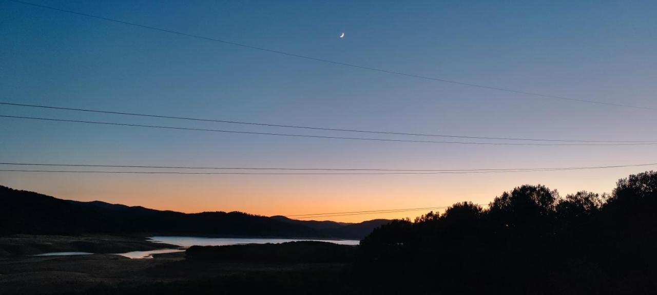 Casa En El Lago.Unmillondeestrellas Villaharta ภายนอก รูปภาพ