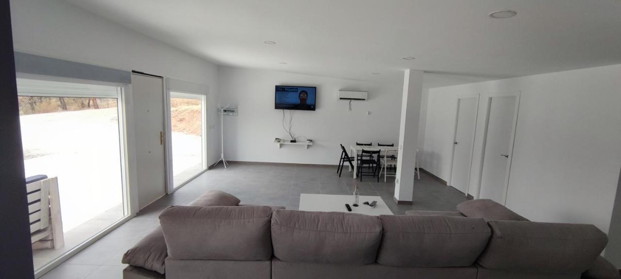 Casa En El Lago.Unmillondeestrellas Villaharta ภายนอก รูปภาพ